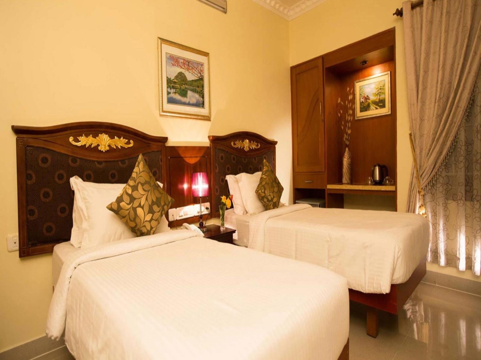 Taz Kamar Family Hotel Chennai Ngoại thất bức ảnh